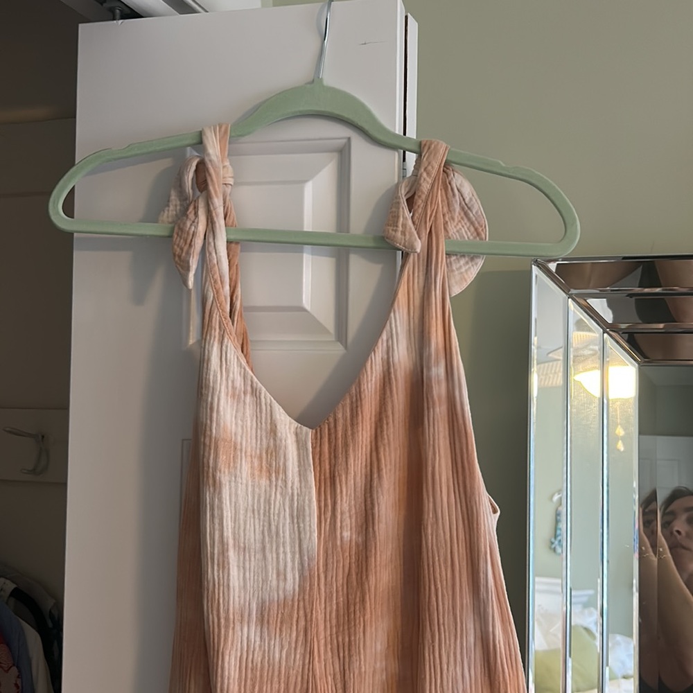 Romper - Picture 2 of 2